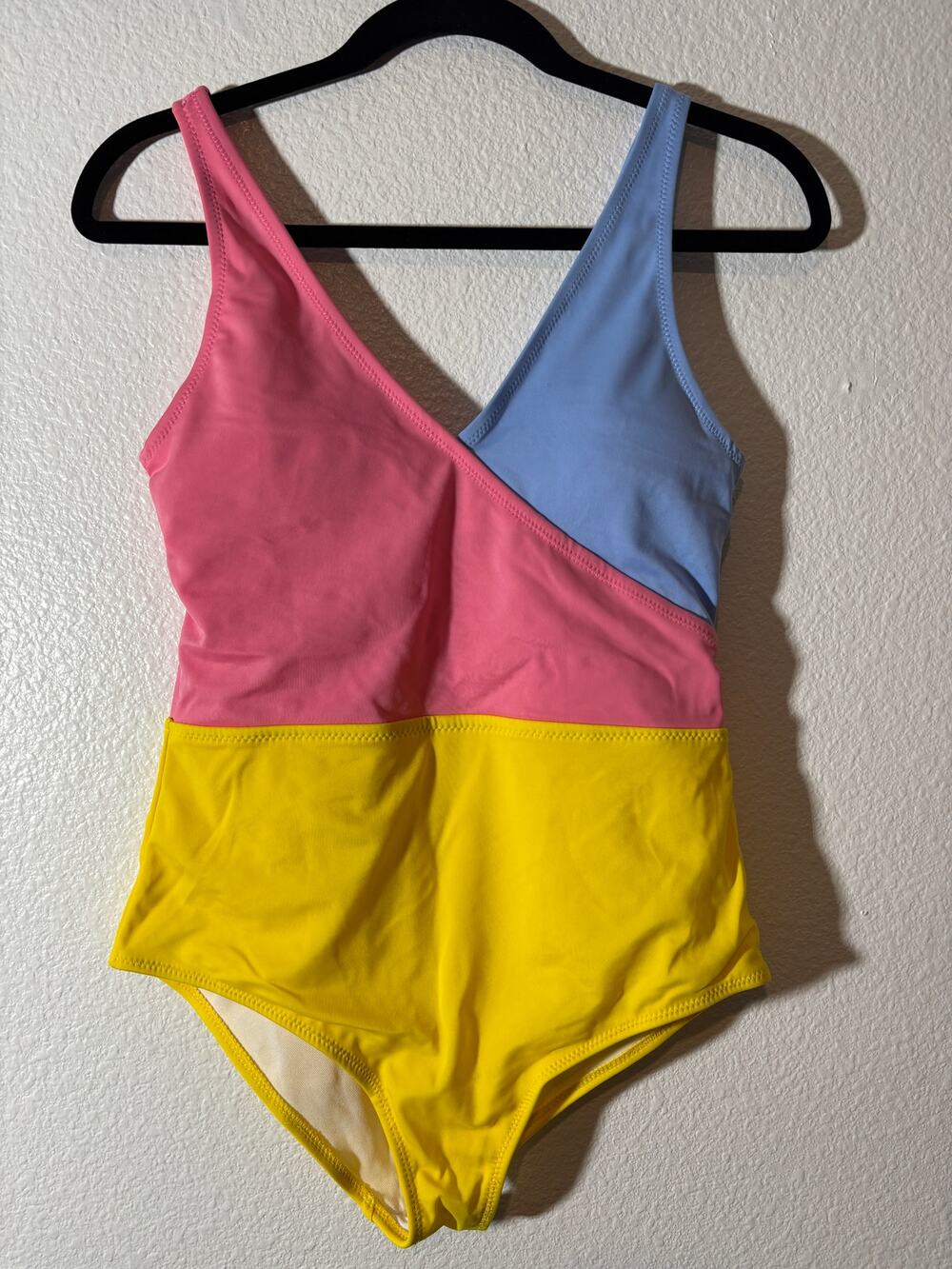 Crane Women's Size M Color Block One-Piece V-Neck Swimsuit Pink Yellow Blue